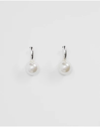 Country Road - Sleeper Pearl Drop Earring