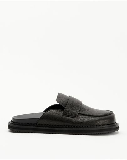 Black Tumble