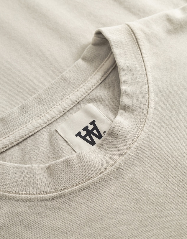 Wood Wood - Liam Tee Italic