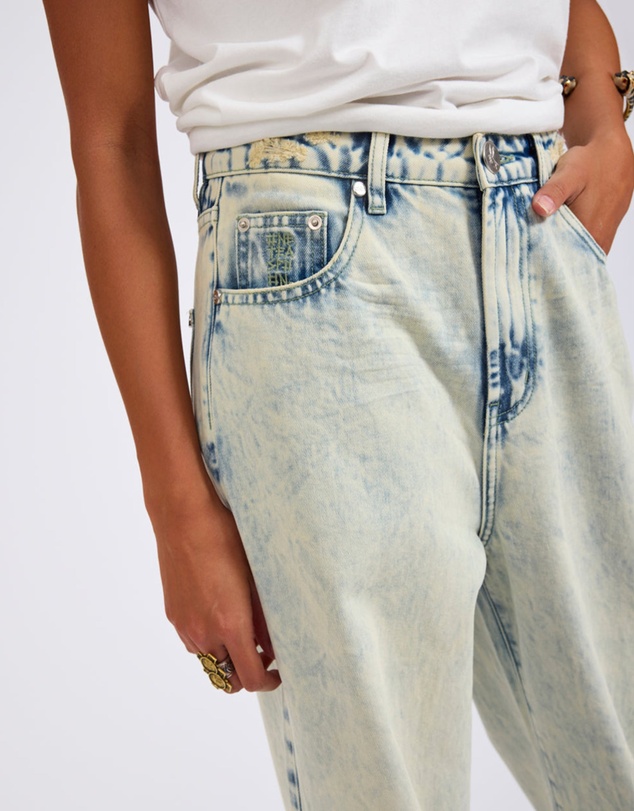 ONE TEASPOON - Love Machines Mid Waist Super Wide Leg Denim Jeans - Ambrosia Blue