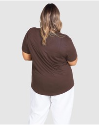 Love Your Wardrobe - Jamison Everyday Tee