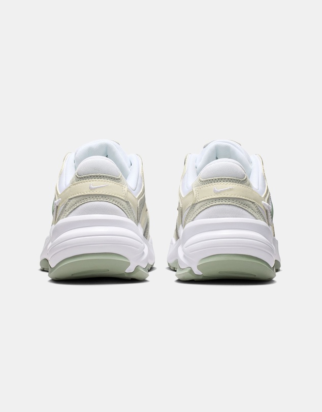 Nike - AL8 - Women's