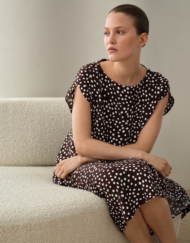 Trenery - Elorie Midi Dress in Coffee