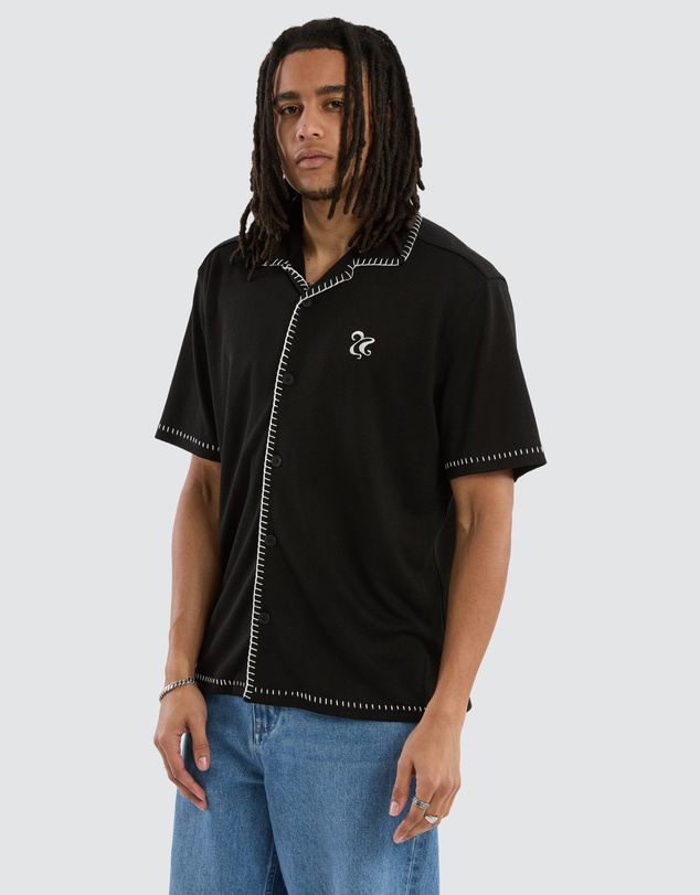 Nomadic Paradise - Insignia Crop Resort Shirt