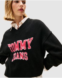 Tommy Jeans - Varsity V-neck Sweater
