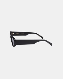 Soda Shades - Rozalia Russia x Soda Shades - Shade 005 Black
