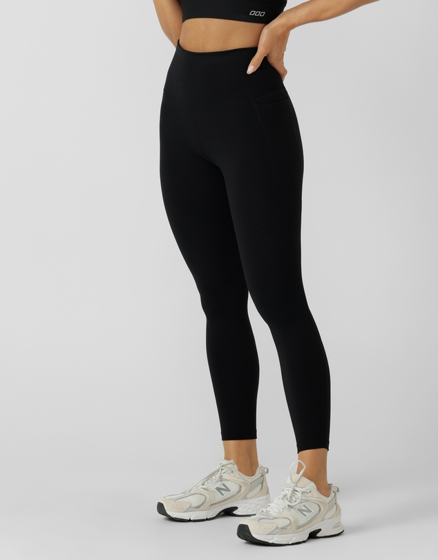 Lorna Jane - Amy No Chafe 2 Pocket Ankle Biter Leggings
