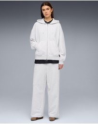 Puma - Wardrobe Essential Slouchy Sweatpants