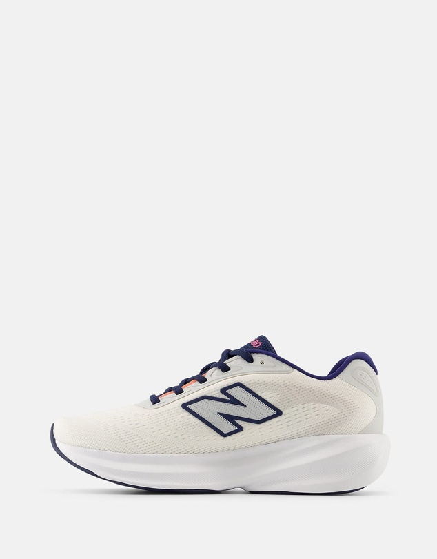 New Balance - Fresh Foam 680 v9 (Wide Fit) - Women's