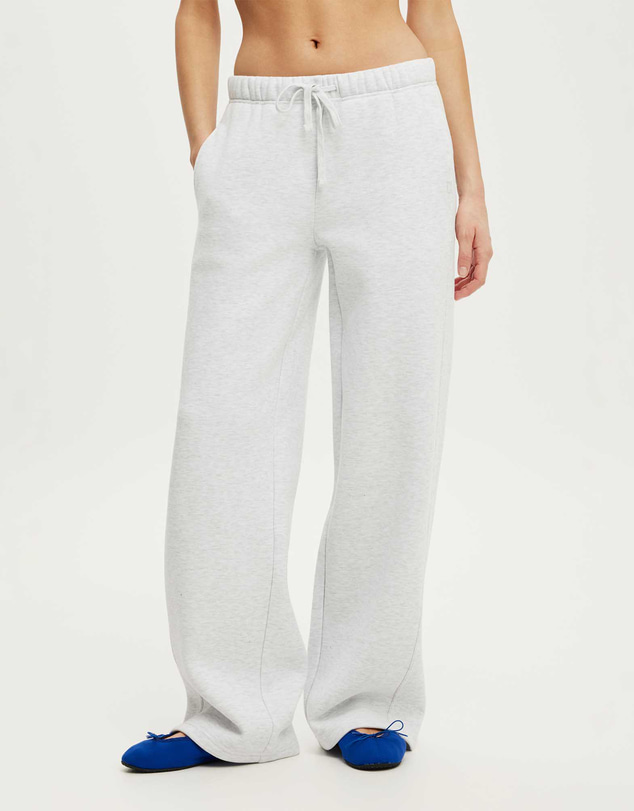 Cotton On Body Active - Plush Relaxed Straight Sweatpant