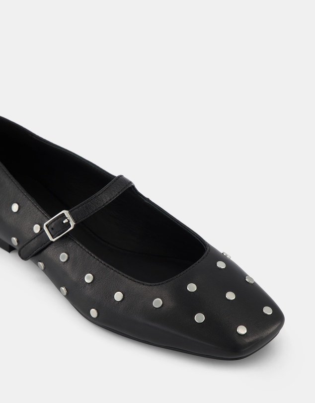 Miss Sofie - Tweak Flats