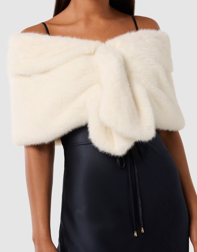 Forever New - Felicity Faux Fur Wrap