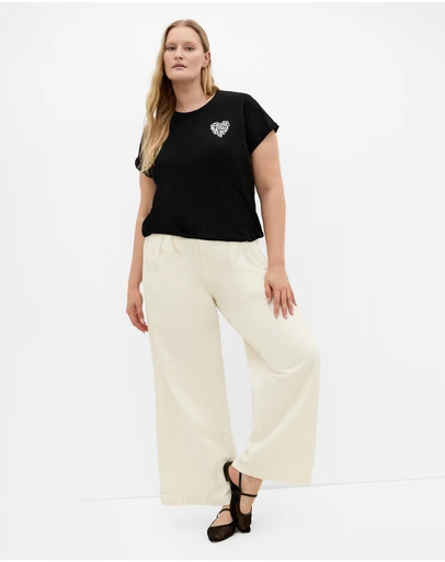 City Chic - Cuffed Sleeve Heart Tee