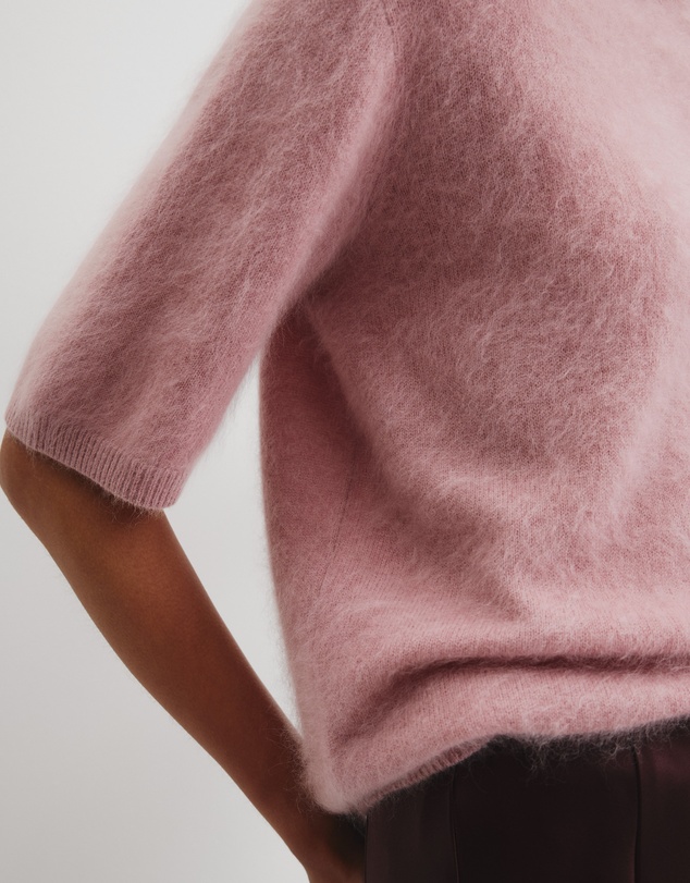 Country Road - Short Sleeve Fluffy Knit