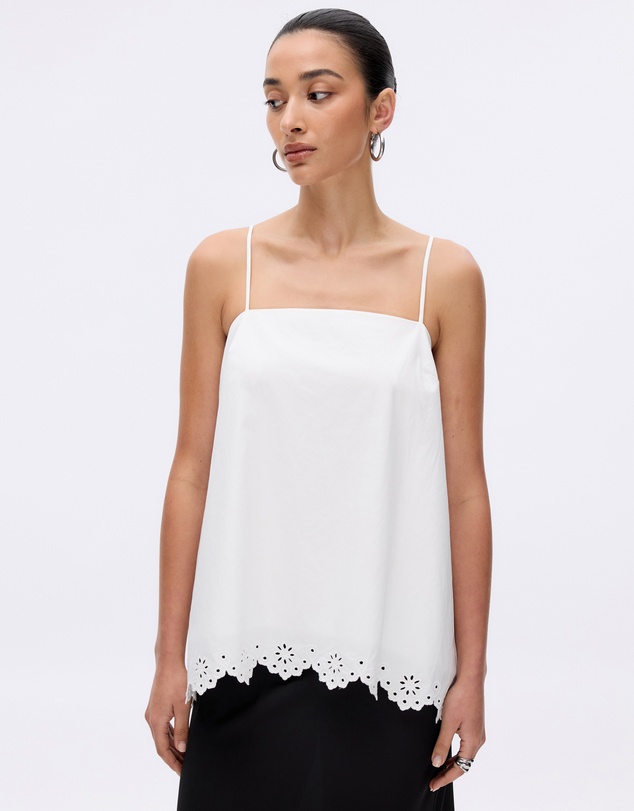 Minima Esenciales - Zinnia Cotton Embroidered Scallop Hem Top