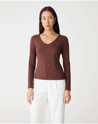 Forcast - Isla V-Neck Bamboo Top