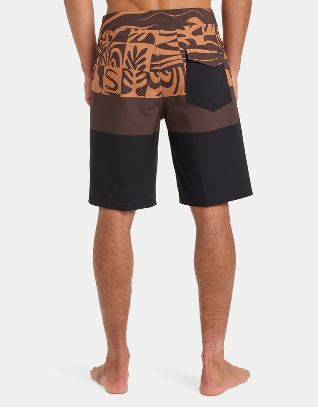 Quiksilver - Mens Surfsilk Straight 18
