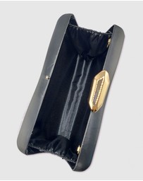 Izoa - Izzy Clutch