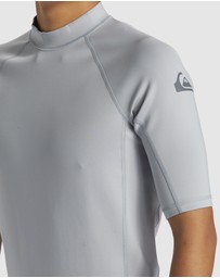 Quiksilver - Everyday Heat Short Sleeve Upf 50 Surf T Shirt