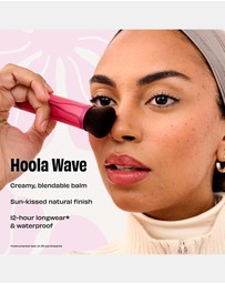 Benefit Cosmetics - Hoola Wave Bronzing Balm