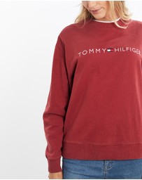 Vintage by The Real Deal - Pre Loved - Vintage Tommy Hilfiger Sweatshirt