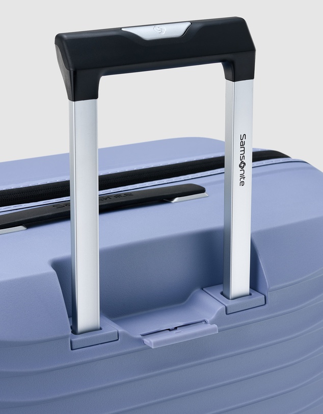 Samsonite - Upscape Check-In Extra Large 81Cm 3.9Kg Suitcase Expandable