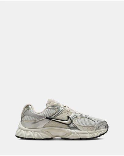 Nike - V5 RNR - Women's