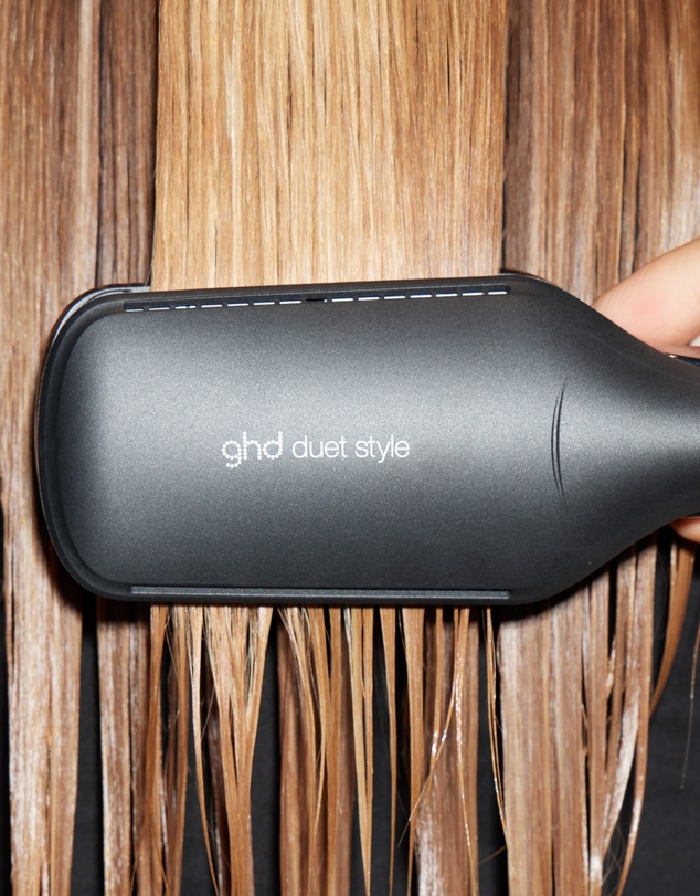 ghd - duet Style 2 in 1 Hot Air Styler in Black