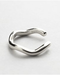 SAINT VALENTINE - Vera Wave Ear Cuff - Silver