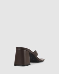 Verali - Stoked Block Heel Thongs