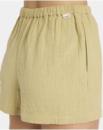 Billabong - Womens Wanderer Elastic Waist Shorts