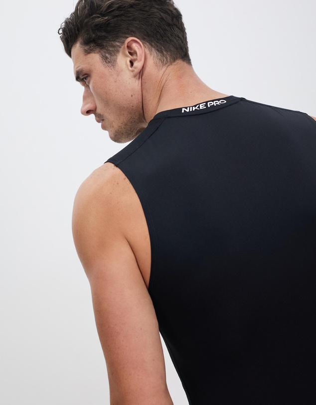 Nike - Pro Nike Dri-FIT Tight Sleeveless Fitness Top