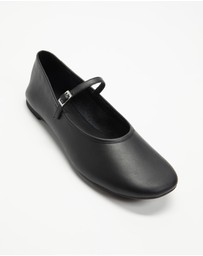 Senso - Caroline I