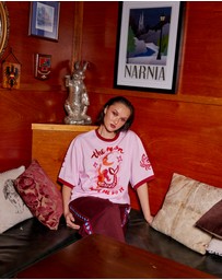 SMWR. by The Somewhere Co - Cancer Astrology Oversized Tee
