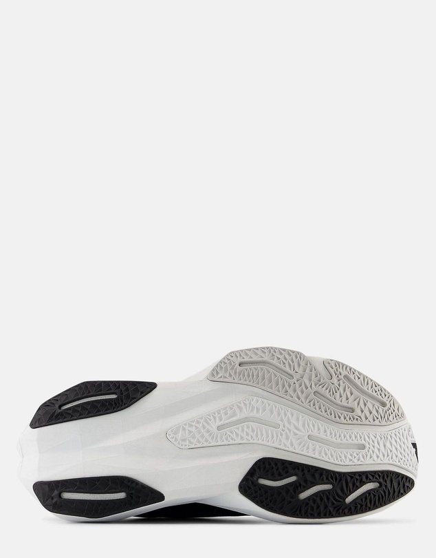 New Balance - FuelCell Rebel v4 - Women's
