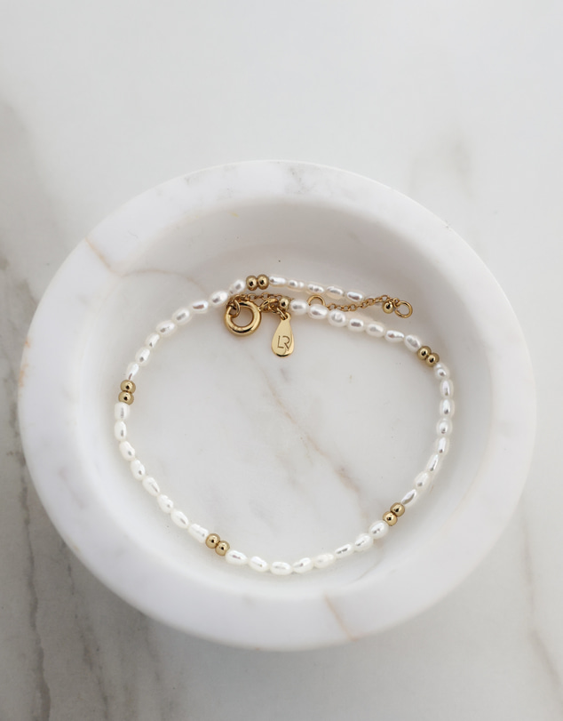 Luna Rae - Gold Vermeil- Petite Pearl Bracelet