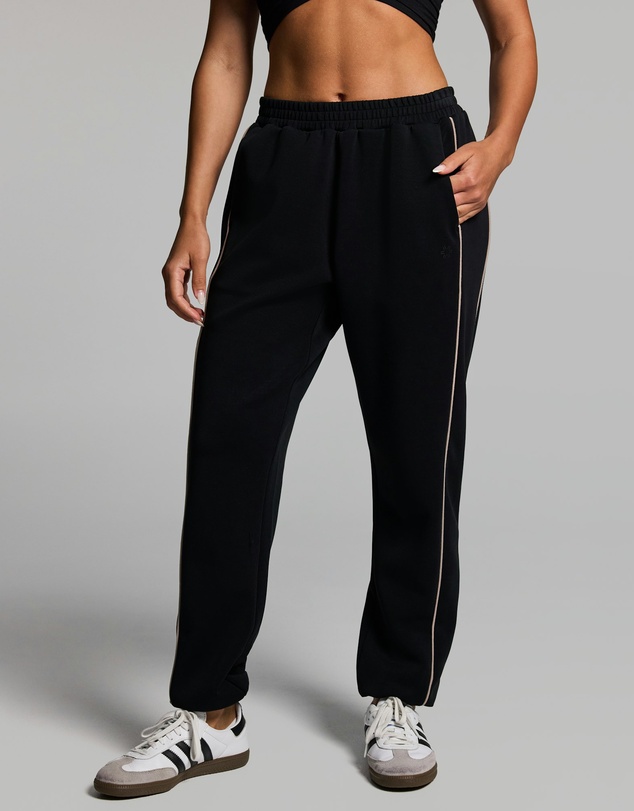 Rockwear - Travel Piped Jogger
