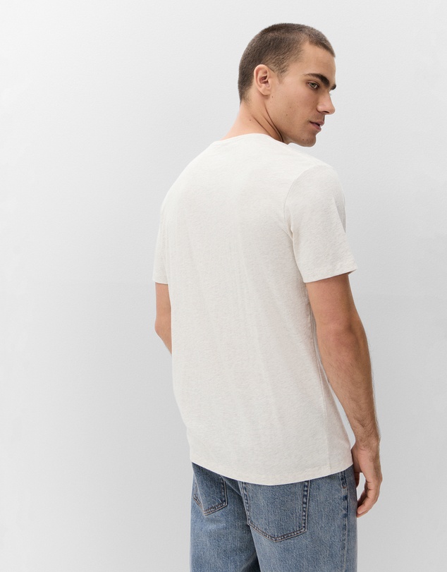 UNISON - Classic Crew Neck T Shirt