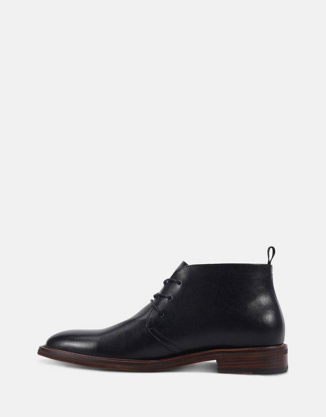 Clarks - Cross Black
