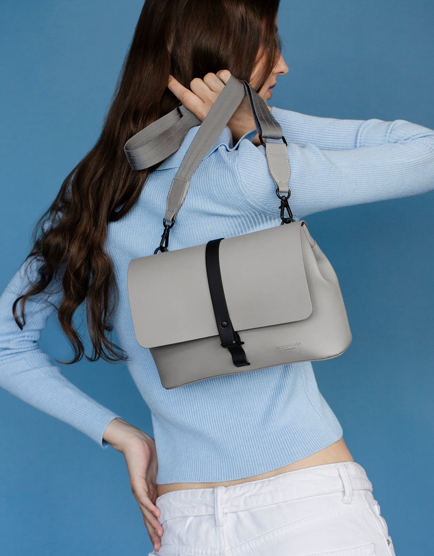 Gaston Luga - Splash - Medium Waterproof Crossbody Shoulder Carry Bag