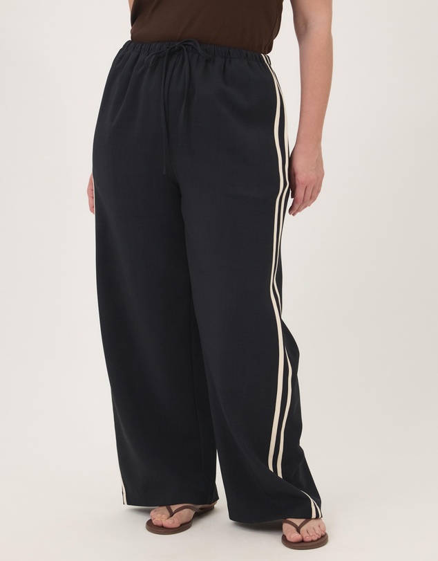 Atmos&Here Curvy - Aria Side Stripe Drawstring Pants