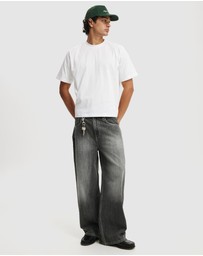Cotton On - Cropped Fit T-Shirt