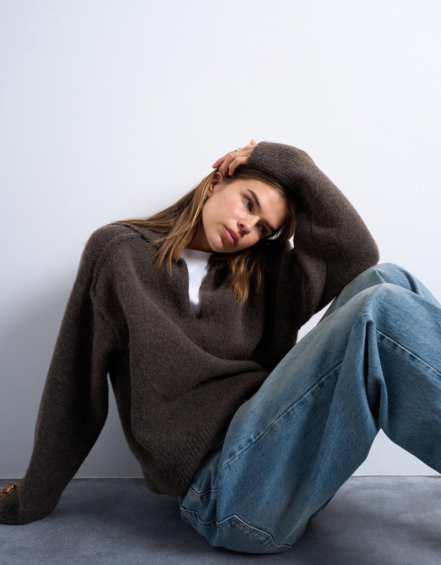 TOPSHOP - Knitted Collar Jumper