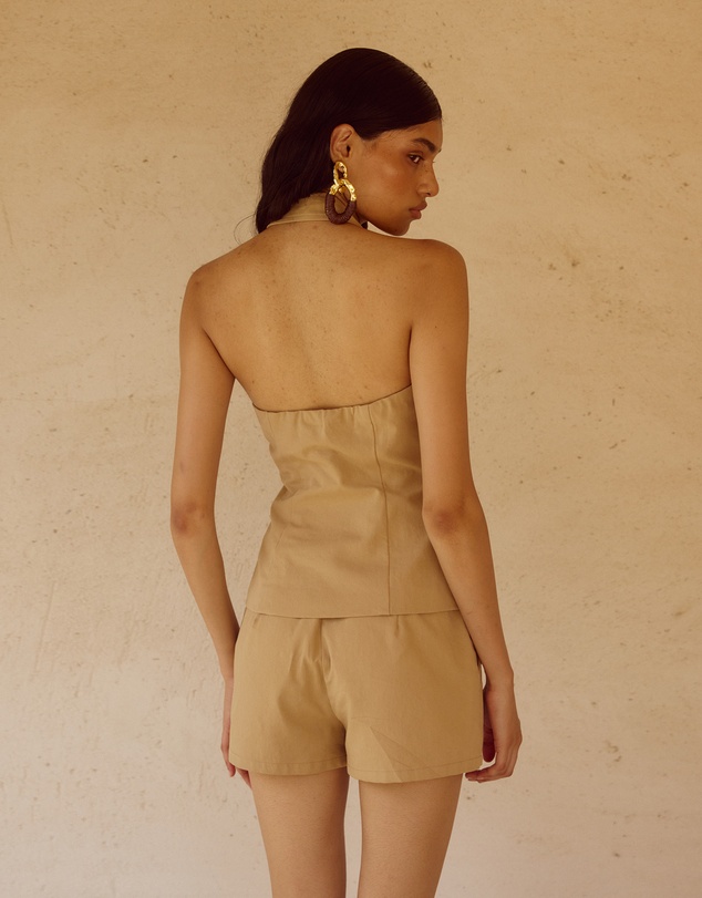 Seven Wonders - Astrid Hot Short