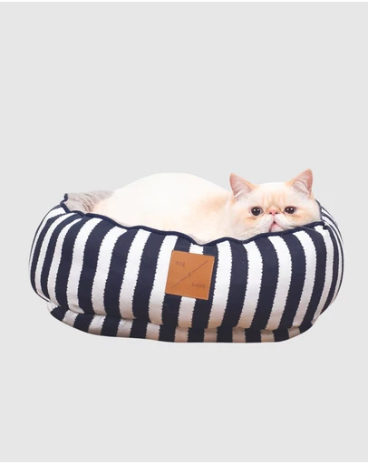 Mog & Bone - Reversible Cat Bed - Navy Hamptons Stripe Print