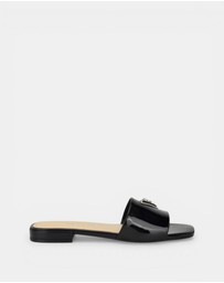 GUESS - Tamsea Slide Sandal