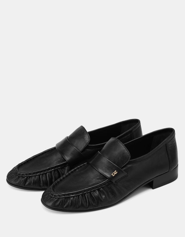 Nokwol - Swifty Black Athena