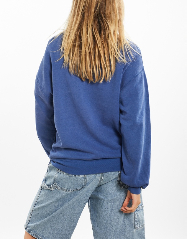 Vintage by The Real Deal - Pre Loved - 90s Dayton Lions Basketball Sweatshirt