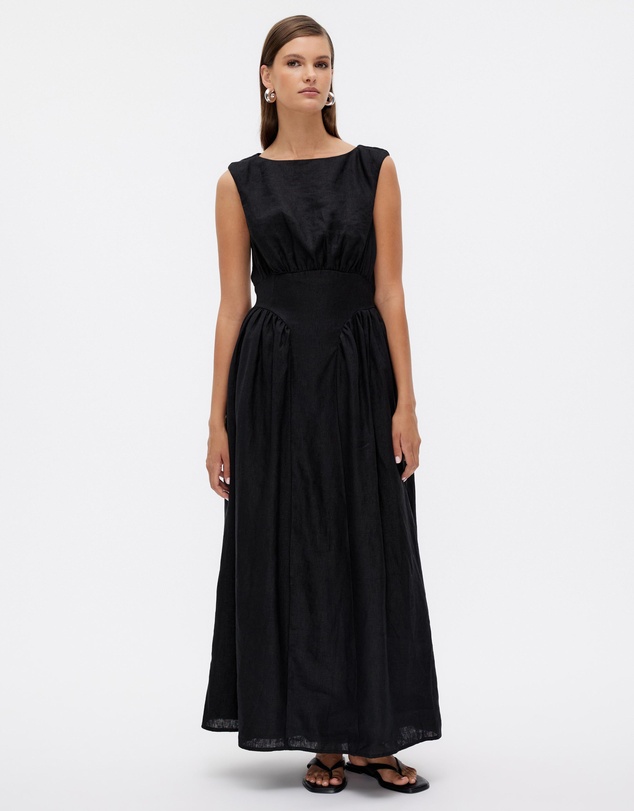 Minima Esenciales - Rivena Midi Dress