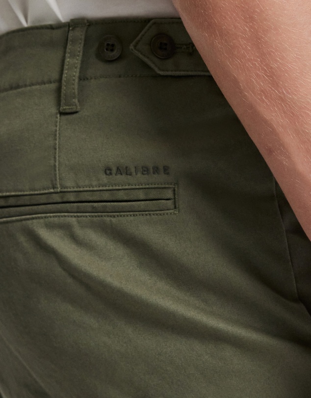 Calibre - Slim Washed Chinos Khaki